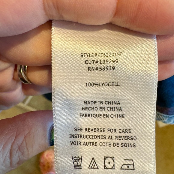 Kut from the Kloth Plaid button up - Picture 7 of 8